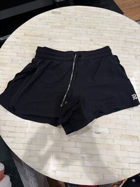 Bandit Running WOMEN’S VENTO 3” SPLIT SHORT, BLACK